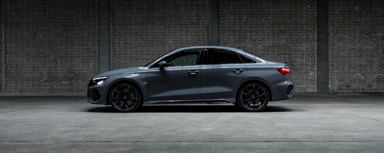 Audi RS3 Limousine leasen