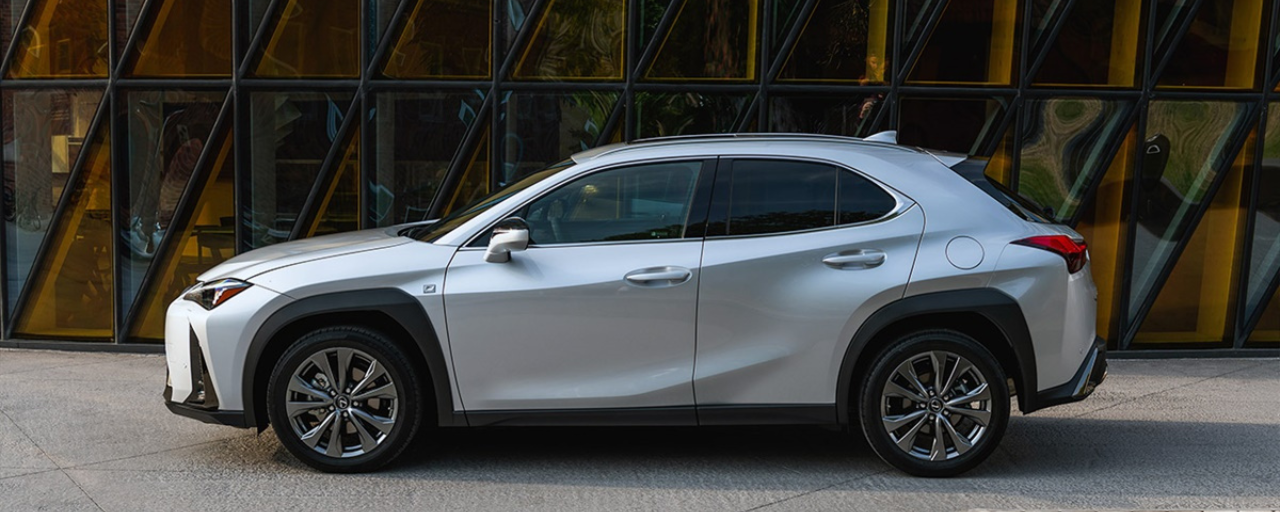 Lexus UX 300h leasen