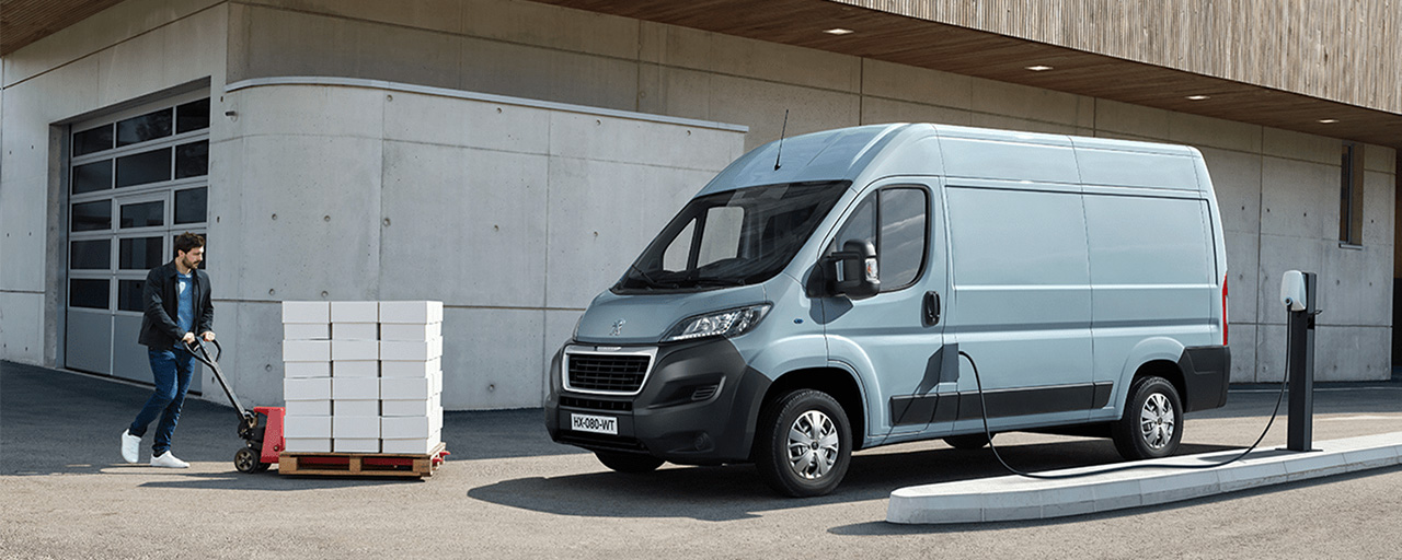 Peugeot e-Boxer leasen